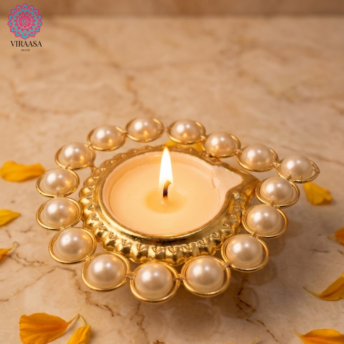 Pearl Trimmed T-Light Holder